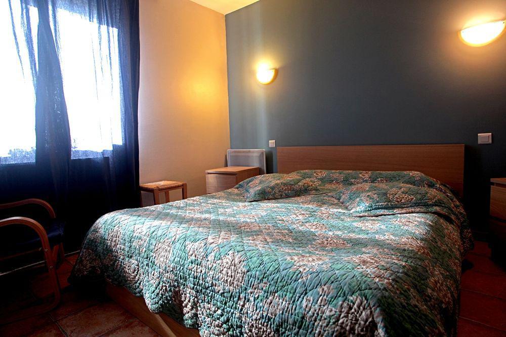 Logis Hotel Restaurant Auberge De L'Espinouse Fraisse-sur-Agout Eksteriør bilde